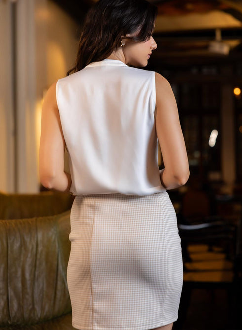 Gingham Mini Skirt With A Buckle - Beige